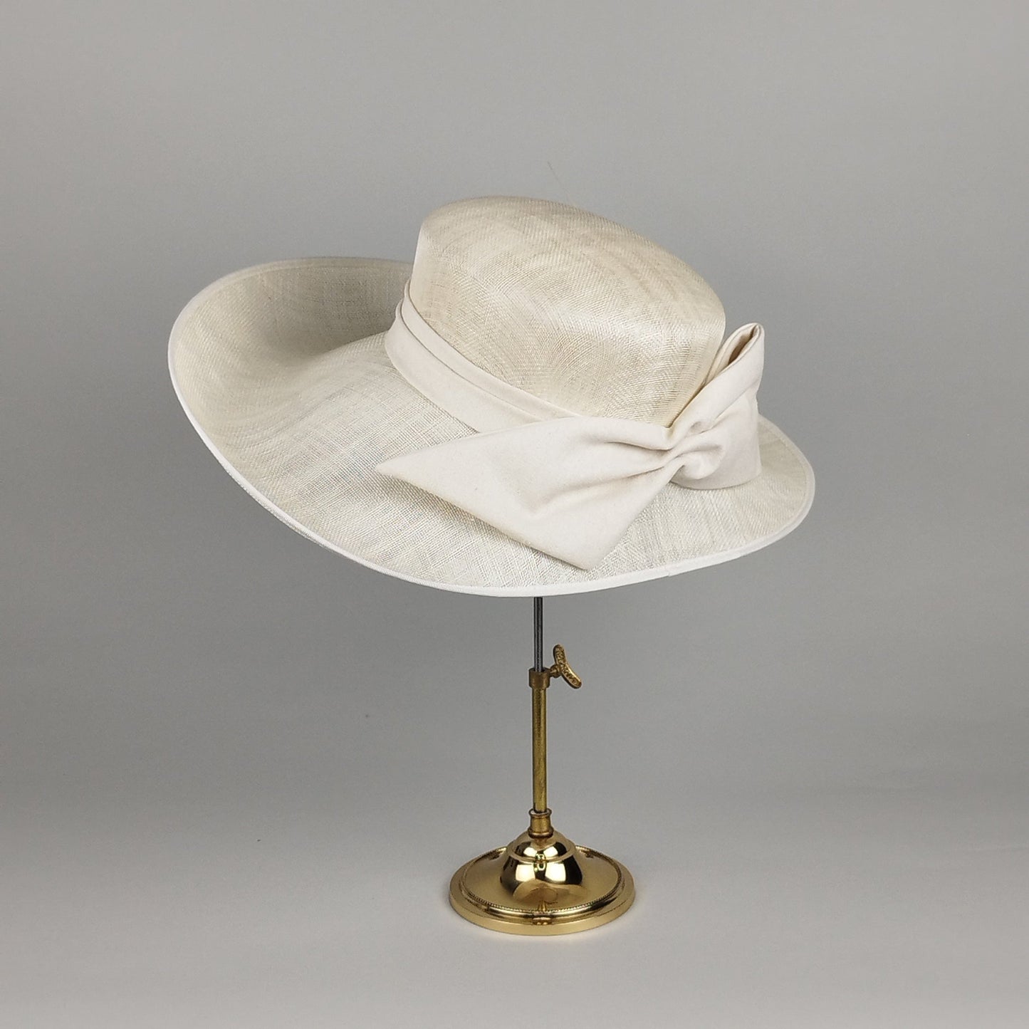 Linen Glow